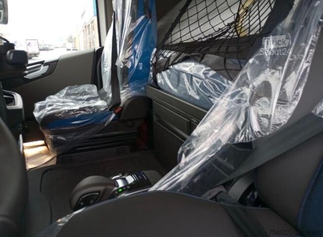 Standard tractor unit Volvo FH 500 Aero XL