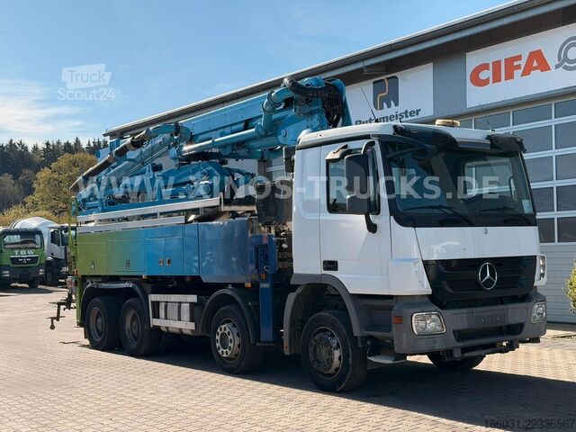 Autopompa per calcestruzzo MERCEDES-BENZ Actros 3241 8X4 Schwing S31XT - GERMAN - TOP