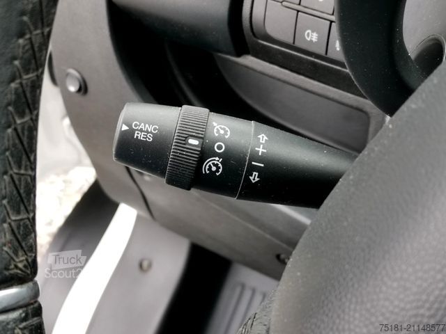 Transportador con plataforma y toldo PEUGEOT Boxer 2.0HDI/120kw PRITSCHE 10PAL/ LUFT/ KLIMA