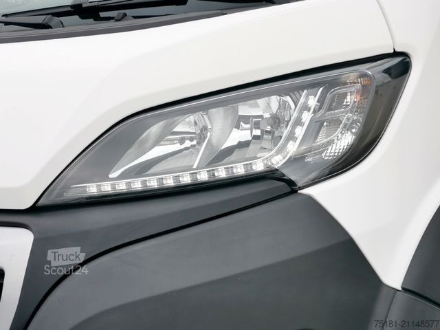 Transportador con plataforma y toldo PEUGEOT Boxer 2.0HDI/120kw PRITSCHE 10PAL/ LUFT/ KLIMA