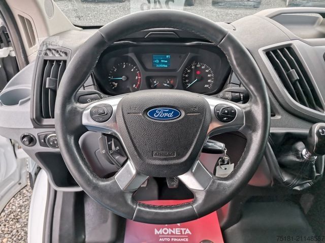 Dodávka s vysokou střechou FORD Transit 2.2TDCI/92kw JUMBO/ KLIMA/ AHK