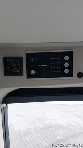 Автодом CARADO pro CV 602 Längsbetten / Rahmenfenster / PRO