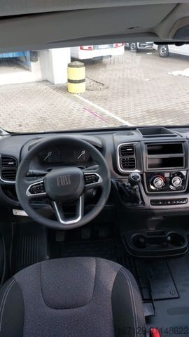 Автодом CARADO pro CV 640 pro / Fahrradträger / Längsbetten