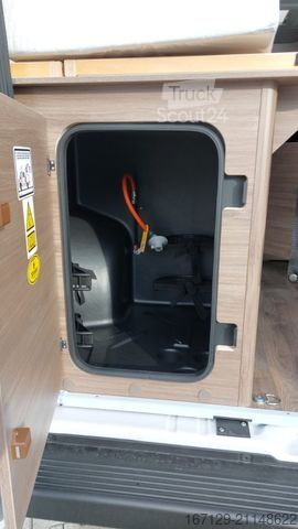 Автодом CARADO pro CV 640 pro / Fahrradträger / Längsbetten