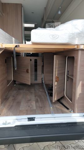 Автодом CARADO pro CV 640 pro / Fahrradträger / Längsbetten