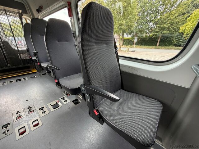 Minibus MERCEDES-BENZ Sprinter 314 BlueTEC 9SitzeRollstuhllift Störung