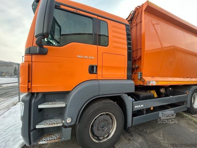 Vuilniswagen MAN 28.320 HS HN Schörling  Zöller