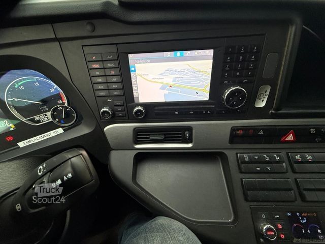 Motor coach SETRA S 511 HD  Clubbus USB Steckdosen