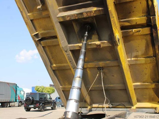 Camion-benne tricar MAN TGM 26.280, THREE-SIDED,SECONDARY AIR CONDITION