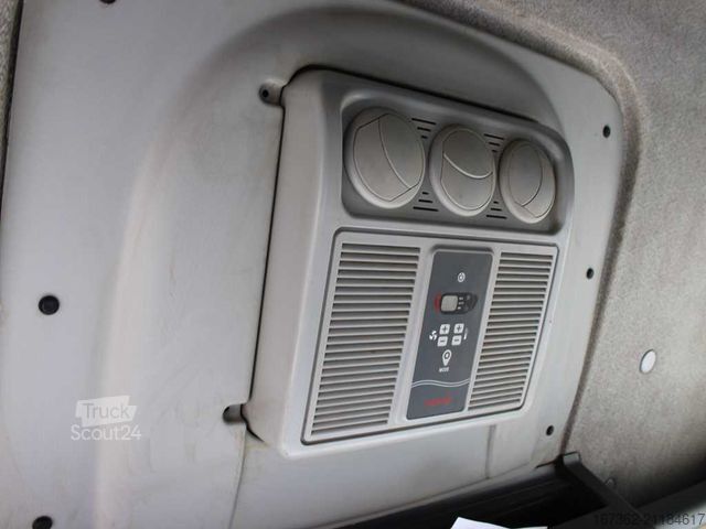 Camion-benne tricar MAN TGM 26.280, THREE-SIDED,SECONDARY AIR CONDITION