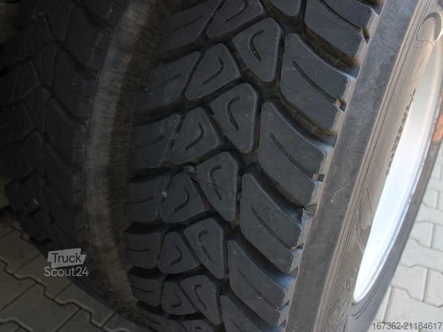 Camion-benne tricar MAN TGM 26.280, THREE-SIDED,SECONDARY AIR CONDITION