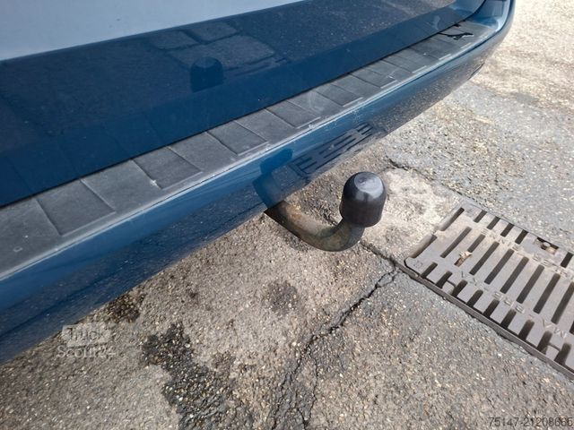 Kleinbus MERCEDES-BENZ 111 Vito Tourer 8-Sitzer AHK Schiebetüre