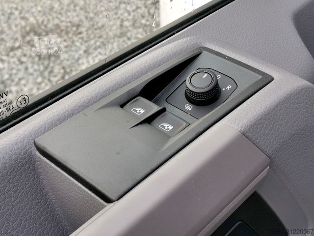 Furgonetka pick-up VOLKSWAGEN Crafter 2.0TDI/130KW PRITSCHE/ 7 SITZE/ GARANTIE