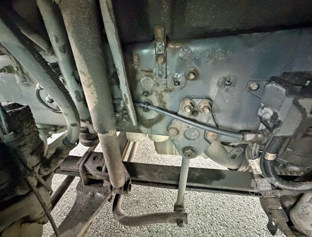 Standard tractor unit VOLVO FH 440 GLOBETROTTER XL 2x TANK DUTCH TRUCK