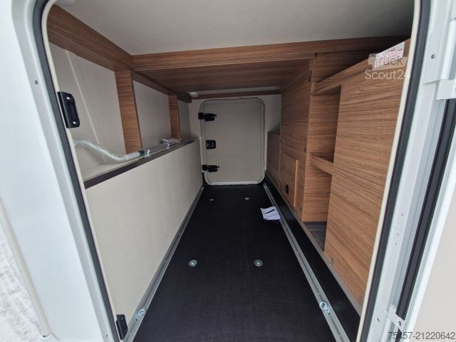 Puoliksi integroitu matkailuauto KNAUS VAN TI 650 MEG VANSATION