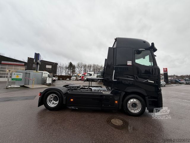 Standard tractor unit RENAULT RENAULT T 520 4x2 SATTELZUGMASCHINE SCHWARZ