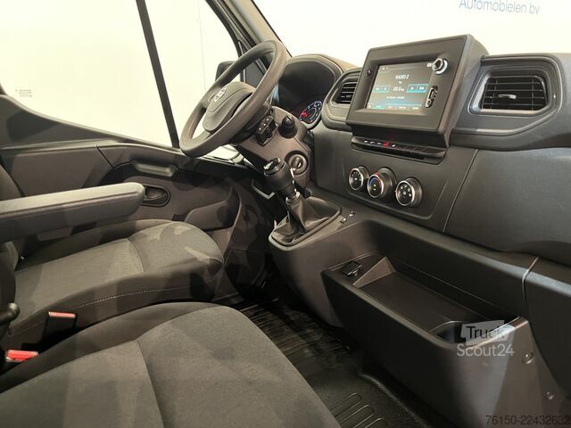 Furgão plataforma cabina dupla Nissan INTERSTAR L3 145 PK / Open Laadbak / Dubbel Cab...