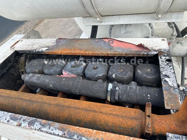 Oplegger Kumlin SF 33.5 Betonmischer-Auflieger *DEFEKT*