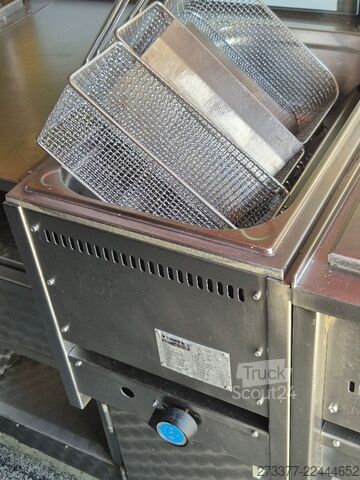 Sonderausbau-Transporter FIAT Hähnchengrill / Foodtruck