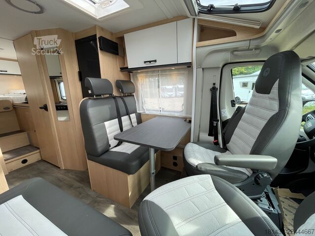 Halvintegrerad husbil SUNLIGHT V 67S Modell 2026 GSRII Voll