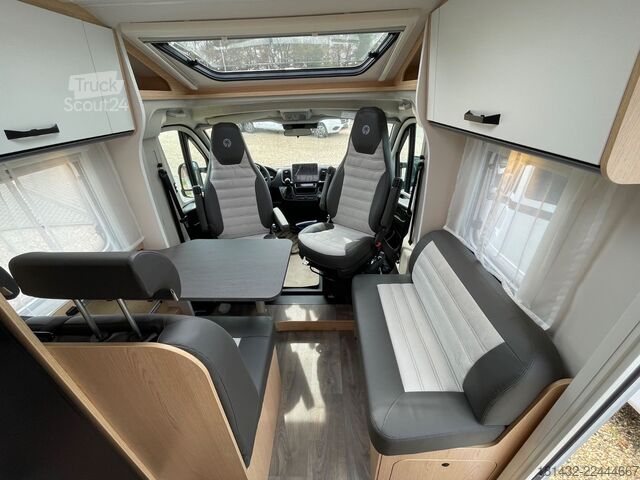 Halvintegrerad husbil SUNLIGHT V 67S Modell 2026 GSRII Voll