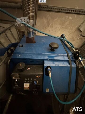 مقطورة خزائن Ifor Williams مع جهاز غسيل عالي الضغط من Nilfisk Ifor Williams cabinet trailer w/ Nilfisk High-pressure washer