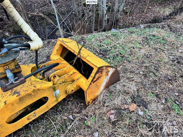 آلة التحميل والتفريغ HMF Hermeler Maschinenbau 1150 crane with grab.