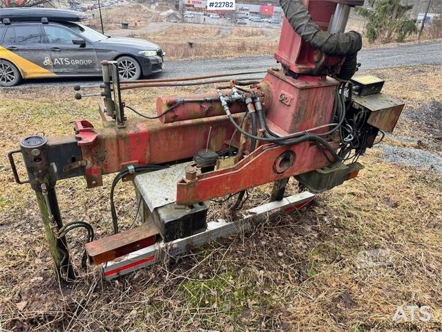 آلة التحميل والتفريغ HMF Hermeler Maschinenbau 1150 crane with grab.