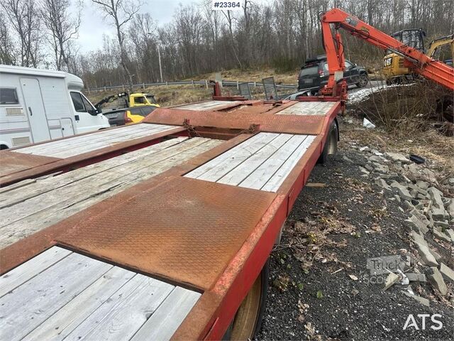 مقطورة نقل منخفضة  Nor-Slep 3 axle machine trailer