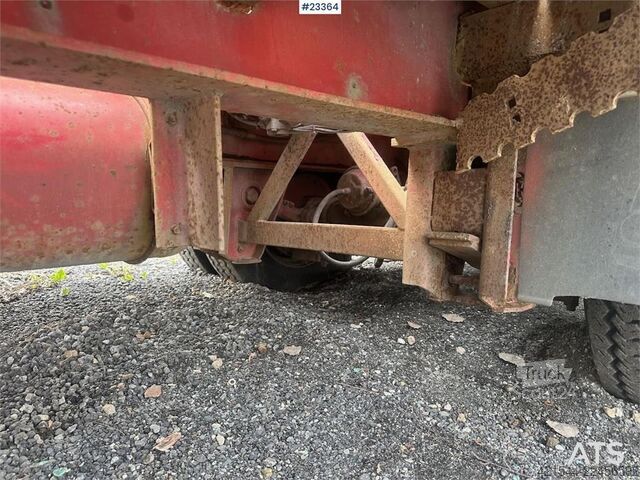 Cargador bajo  Nor-Slep 3 axle machine trailer