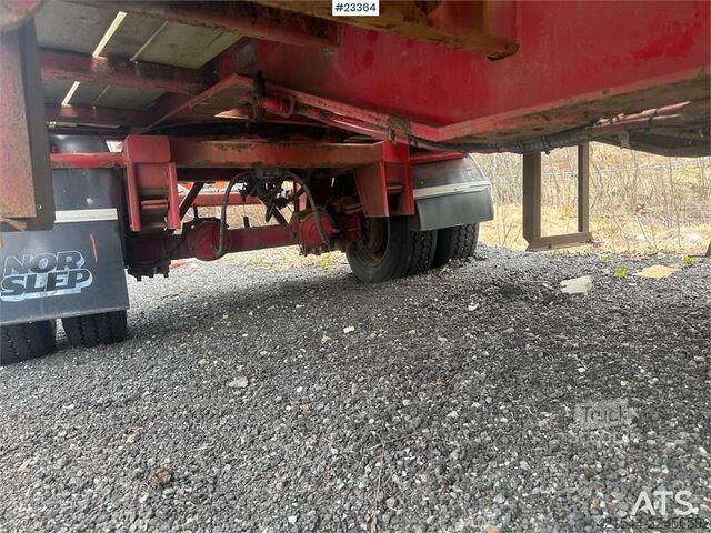Cargador bajo  Nor-Slep 3 axle machine trailer