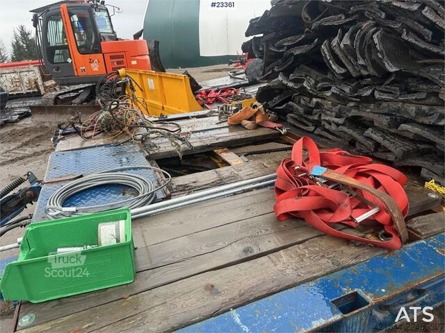 مقطورة نقل منخفضة Goldhofer 24/80 machine trailer w/ two sets of tires