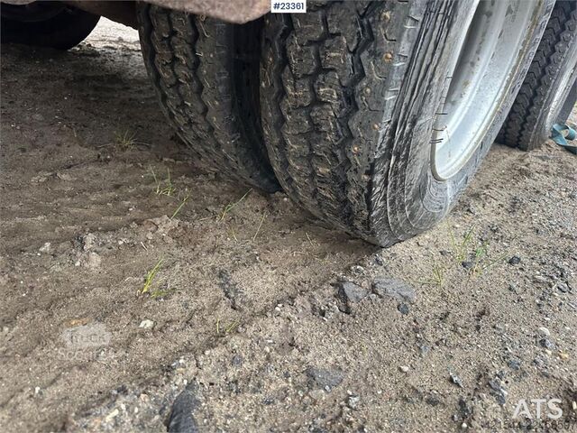 مقطورة نقل منخفضة Goldhofer 24/80 machine trailer w/ two sets of tires