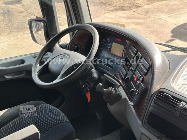 Veewagen MERCEDES-BENZ Actros 1841 MP3 1.Stock Köstner Viehaufbau