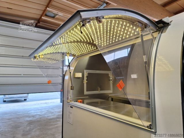 Przyczepa handlowa ESSELMANN Delistar Easy Go 220