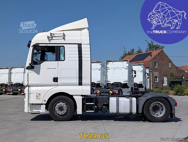 Standard-SZM MAN TGX 440