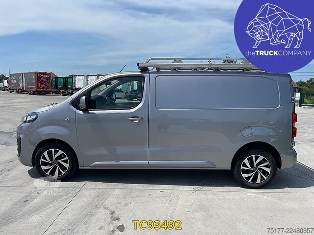 Ploščati dostavnik Citroën Jumpy 2.0 // L2 // Premium // GPS // Camera