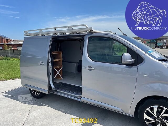 Ploščati dostavnik Citroën Jumpy 2.0 // L2 // Premium // GPS // Camera