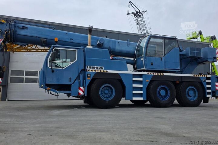 Grúa todoterreno Liebherr LTM1045-3.1 As-Is, Diesel, 6x4x6 Drive, 45t Capaci