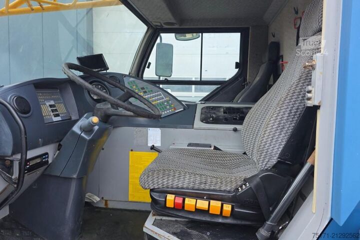 Grúa todoterreno Liebherr LTM1045-3.1 As-Is, Diesel, 6x4x6 Drive, 45t Capaci