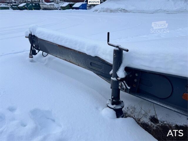 Maur tre-akslet trailer – EU-godkendt – Centralsmøring Maur Triple-Axle Trailer – EU Approved – Central Lubric