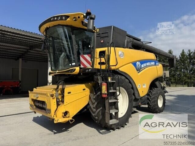 Cosechadora New Holland CR 8.90