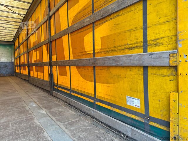 Gospodarsko vozilo Kögel 3 Achs MEGA Staplerhalter Liftachse SAF TÜV8 26