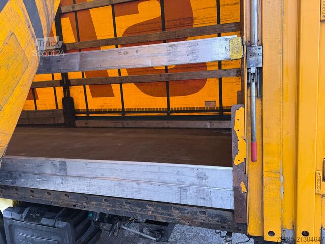 Gospodarsko vozilo Kögel 3 Achs MEGA Staplerhalter Liftachse SAF TÜV8 26