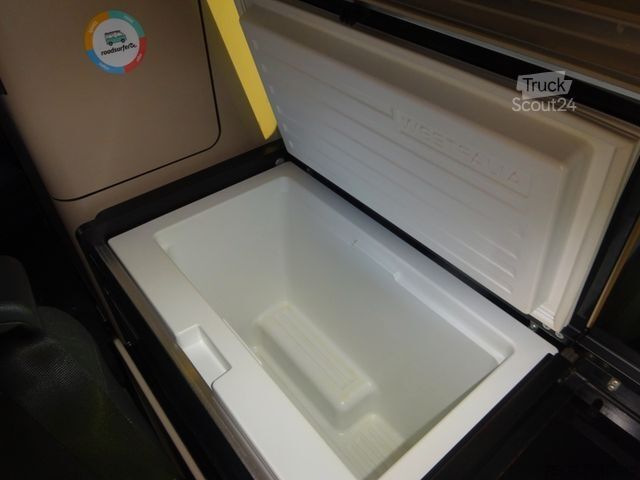 Kamp prikolica/kamper MERCEDES-BENZ Marco Polo 220d Navi Distronic Markise AHK