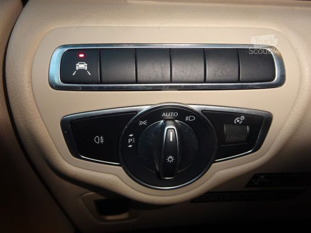 Kamp prikolica/kamper MERCEDES-BENZ Marco Polo 220d Navi Distronic Markise AHK