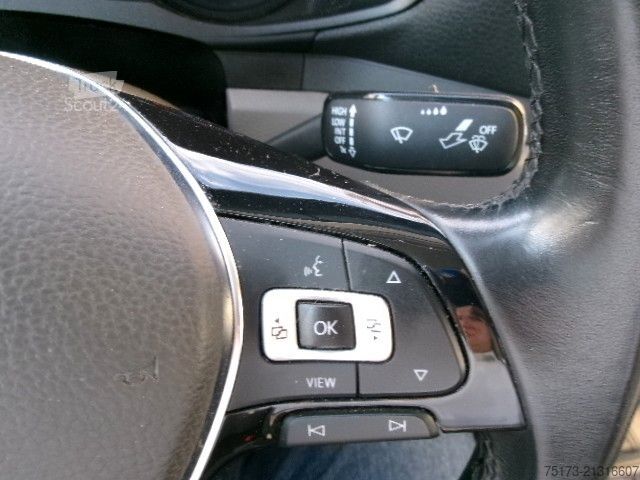 Obytný vůz VOLKSWAGEN Grand California Autm. VA 600 LED Markise