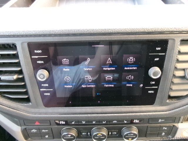 Obytný vůz VOLKSWAGEN Grand California Autm. VA 600 LED Markise