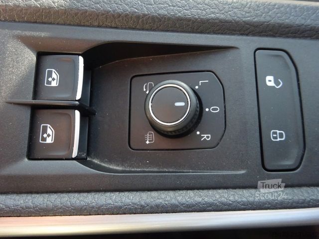 Kombi/kamping vozilo VOLKSWAGEN California T6.1 DSG Ocean ACC Navi Aufstelldach