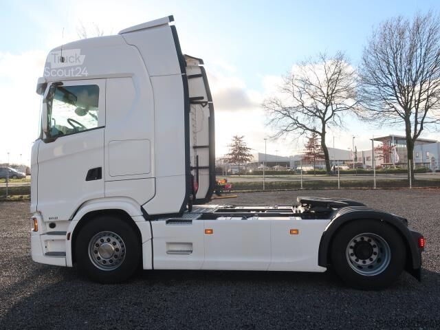 Vakio vetoauto Scania S 500 Super 4x2 NA Standklima LED Retarder
